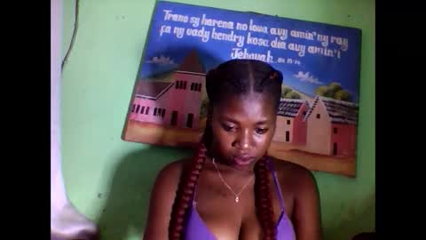 Snapshot of elisabeth2525 chatting on 02.02.25 elisabeth2525 online show from 02.02.25