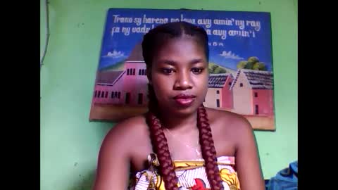 Snapshot of elisabeth2525 chatting on 02.03.25 elisabeth2525 online show from 02.03.25