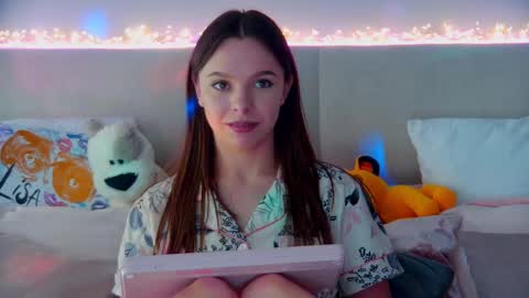 ElisabethDavis online show from 02.26.25