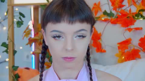 ElisabethDavis online show from 10.06.25