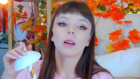 ElisabethDavis online show from 10.15.25