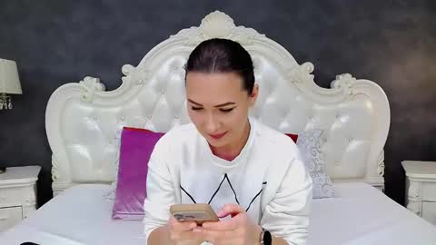 Krissy online show from 02.10.26