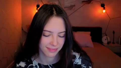 Snapshot of elise_robbie chatting on 03.22.26 Elise online show from 03.22.26