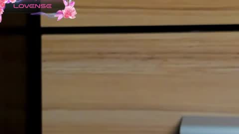 Elise online show from 03.30.26