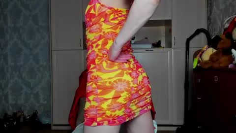 Elise online show from 06.14.26