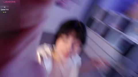 Ari online show from 12.22.24