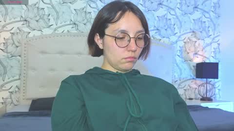 Eliza online show from 04.15.26