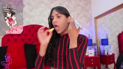 Snapshot of elizabet_taylor_ chatting on 10.01.25 Elizabet Taylor online show from 10.01.25