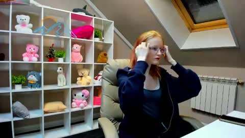 Elizabeth online show from 01.03.25