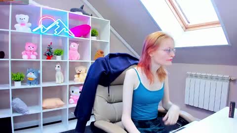 Elizabeth online show from 01.03.25