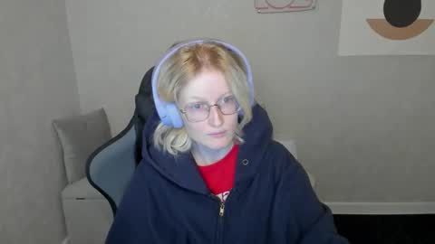 Elizabeth online show from 09.12.25