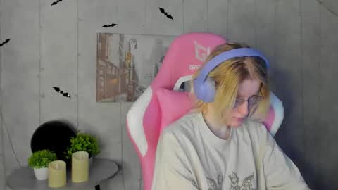 Elizabeth online show from 11.05.25