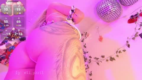 Snapshot of elizabeth_jing chatting on 01.09.25 Independent Model online show from 01.09.25