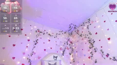 Snapshot of elizabeth_jing chatting on 03.08.25 Independent Model online show from 03.08.25