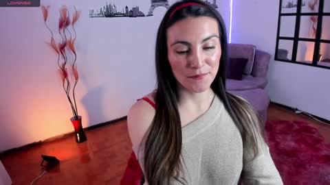 Snapshot of elizabeth_taylor_b chatting on 12.23.24 Elizabeth online show from 12.23.24