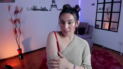 Snapshot of elizabeth_taylor_b chatting on 12.28.24 Elizabeth online show from 12.28.24