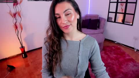 Snapshot of elizabeth_taylor_b chatting on 01.09.25 Elizabeth online show from 01.09.25