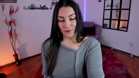 Snapshot of elizabeth_taylor_b chatting on 01.28.25 Elizabeth online show from 01.28.25