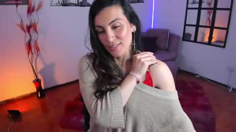 Snapshot of elizabeth_taylor_b chatting on 02.20.25 Elizabeth online show from 02.20.25