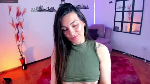 Snapshot of elizabeth_taylor_b chatting on 02.26.25 Elizabeth online show from 02.26.25