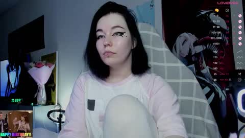 Snapshot of elizabethflowerr chatting on 02.04.26 Eli online show from 02.04.26