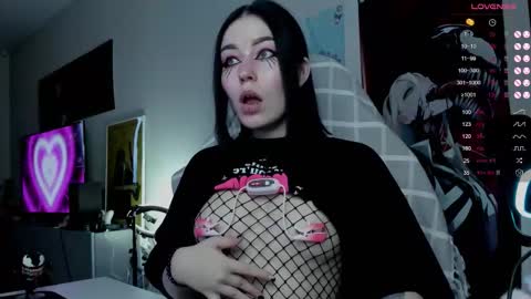 Snapshot of elizabethflowerr chatting on 02.11.26 Eli online show from 02.11.26