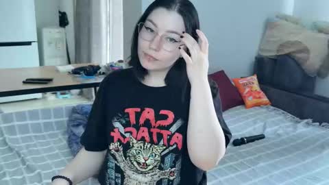 Snapshot of elizabethflowerr chatting on 02.20.26 Eli online show from 02.20.26