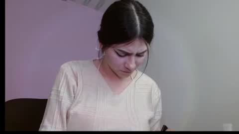 elizabethhot33 online show from 10.04.25