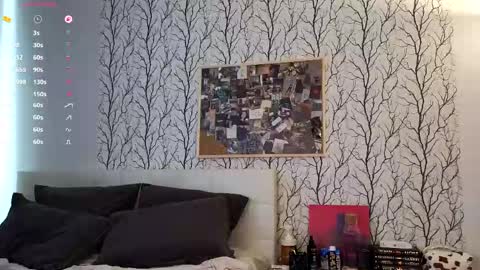 Snapshot of elizavetta_miller chatting on 05.14.26 Lisa online show from 05.14.26