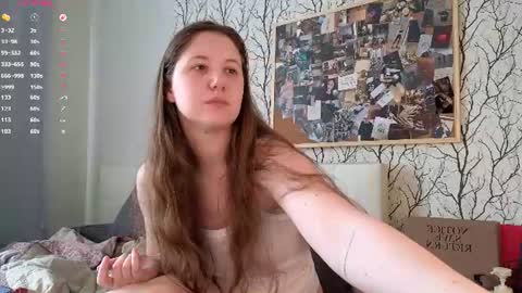 Snapshot of elizavetta_miller chatting on 06.14.26 Lisa online show from 06.14.26