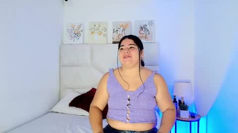 Snapshot of elizawiliamst chatting on 04.25.26 Eliza online show from 04.25.26