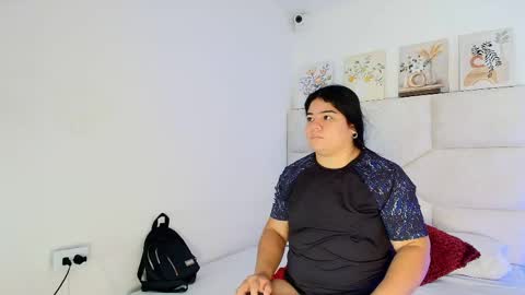 Snapshot of elizawiliamst chatting on 05.18.26 Eliza online show from 05.18.26