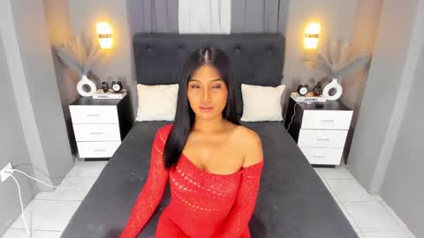 Ella online show from 12.07.24