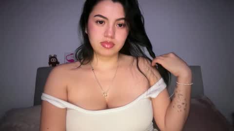 Snapshot of ella_aq chatting on 02.28.26 Ella online show from 02.28.26