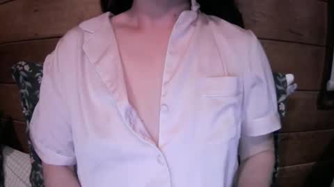 Ella - Girl Next Door online show from 09.13.25