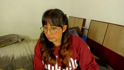 Snapshot of ella_harry chatting on 05.19.26 Ella and Harry online show from 05.19.26