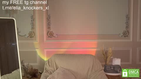 Snapshot of ella_knockers_xl chatting on 03.09.25 Ella NEXT STREAM 21 november online show from 03.09.25
