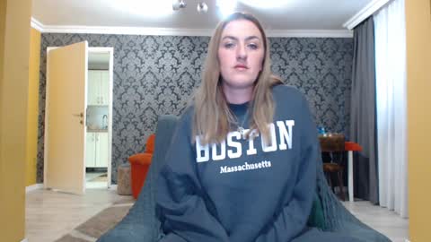 Snapshot of ella_max_live chatting on 01.14.25 Ella Max online show from 01.14.25