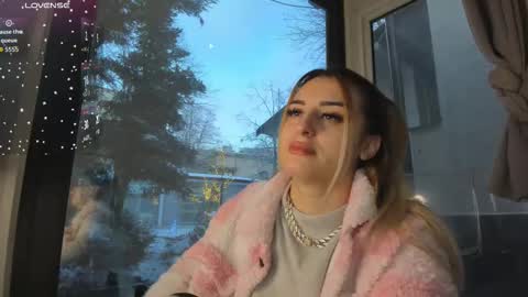 ella_vee online show from 01.09.26