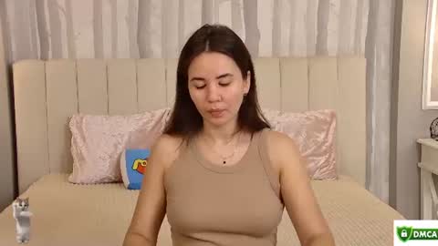 Snapshot of ellaander chatting on 07.14.26 Ella online show from 07.14.26