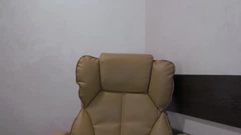 Ella online show from 03.17.26