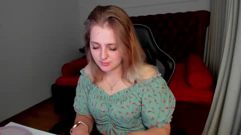 EllaBells online show from 04.23.26