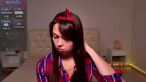 ellacanny online show from 10.21.25