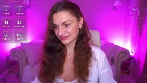 Ella online show from 10.07.25