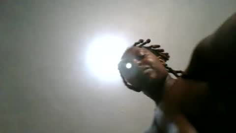 Snapshot of ellah_simone chatting on 05.09.26 ellah-simone online show from 05.09.26