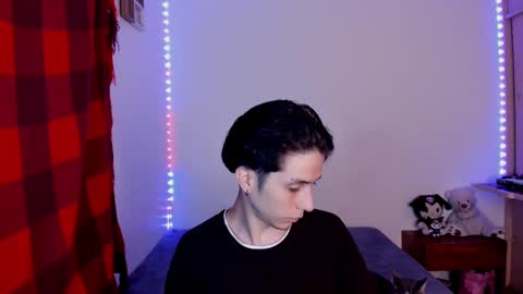 Ella and Cain online show from 03.08.25