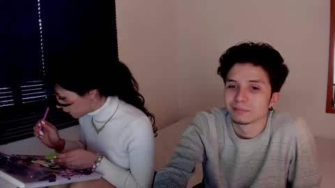 Ella and Cain online show from 12.17.25