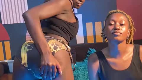 Ellanda Dolly online show from 11.07.25