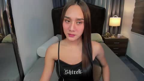 Sophia online show from 02.11.25