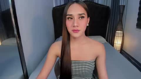 Sophia online show from 03.02.25